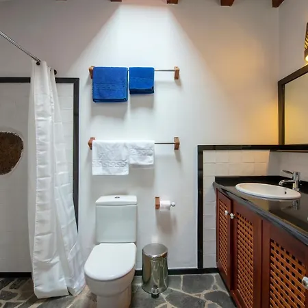 فندق مبيت وإفطار El Inti