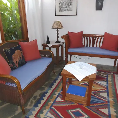 El Inti تيناجون