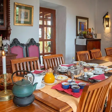 El Inti Bed and breakfast 4*